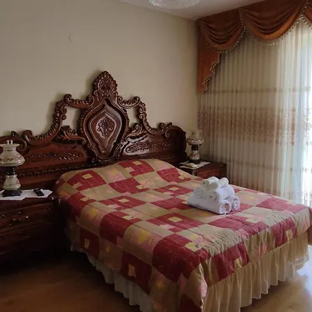 Delux 3 Bedroom Exceptional Location スパルティ