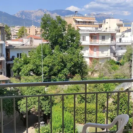 Delux 3 Bedroom Exceptional Location