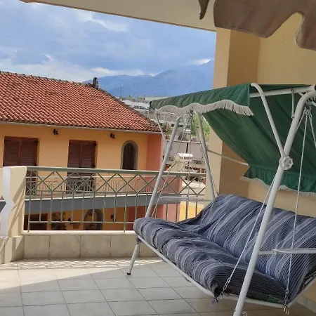 דירה Delux 3 Bedroom Exceptional Location *