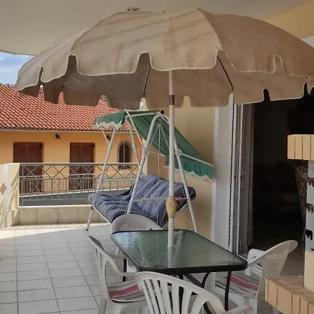 アパート Delux 3 Bedroom Exceptional Location スパルティ