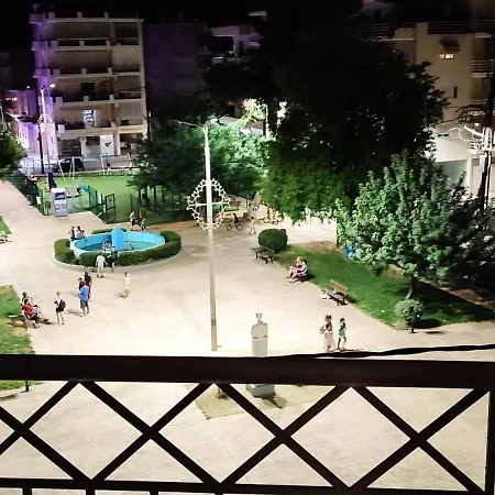 Delux 3 Bedroom Exceptional Location דירה