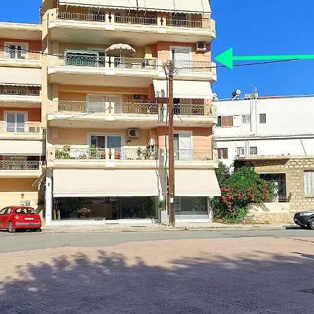 アパート Delux 3 Bedroom Exceptional Location スパルティ