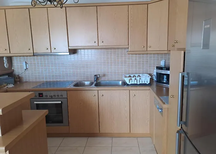 Delux 3 Bedroom Exceptional Location Apartamento Sparta
